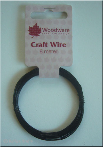 Craft Wire, 24 Gauge - Black (8 Metres) WR07 - Click Image to Close